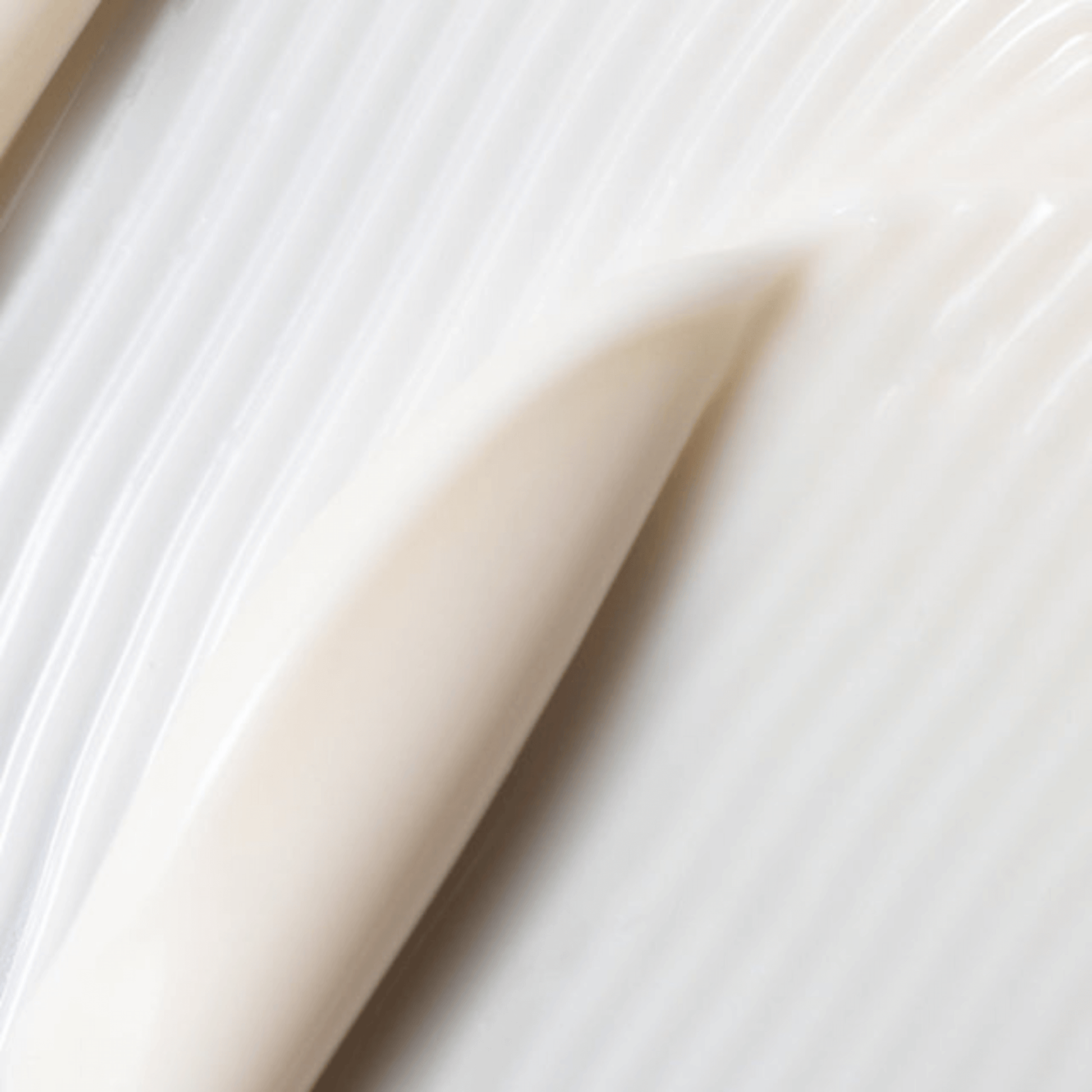 Close up of Cosmedix Elite Alt-A white moisturiser texture