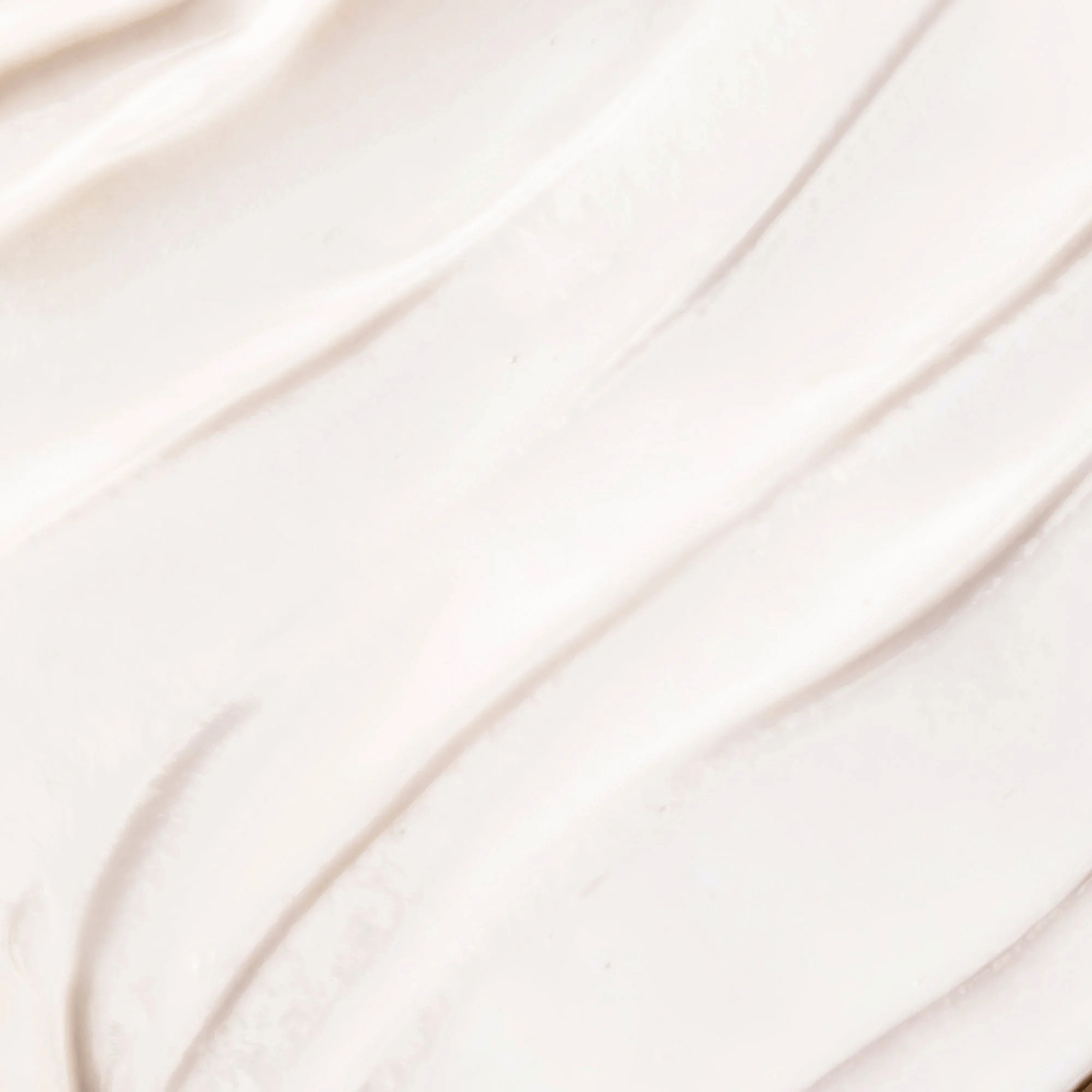 Close up of Cosmedix Shineless moisturiser skincare texture